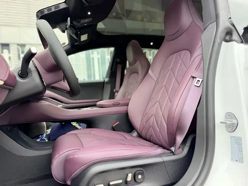 NIO ET5T — миниатюра 8