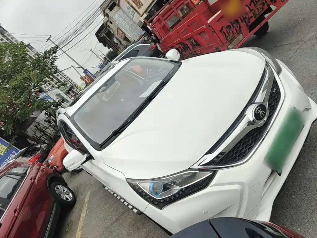 BYD Song — миниатюра 4