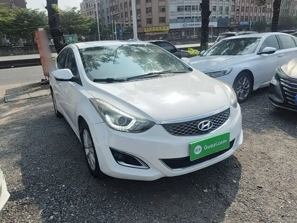 Hyundai Elantra Langdong — миниатюра 4