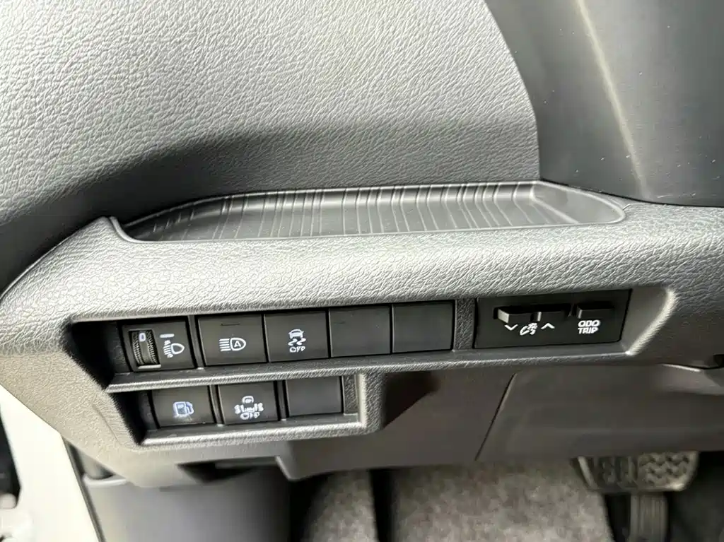 Toyota Sienna — миниатюра 11