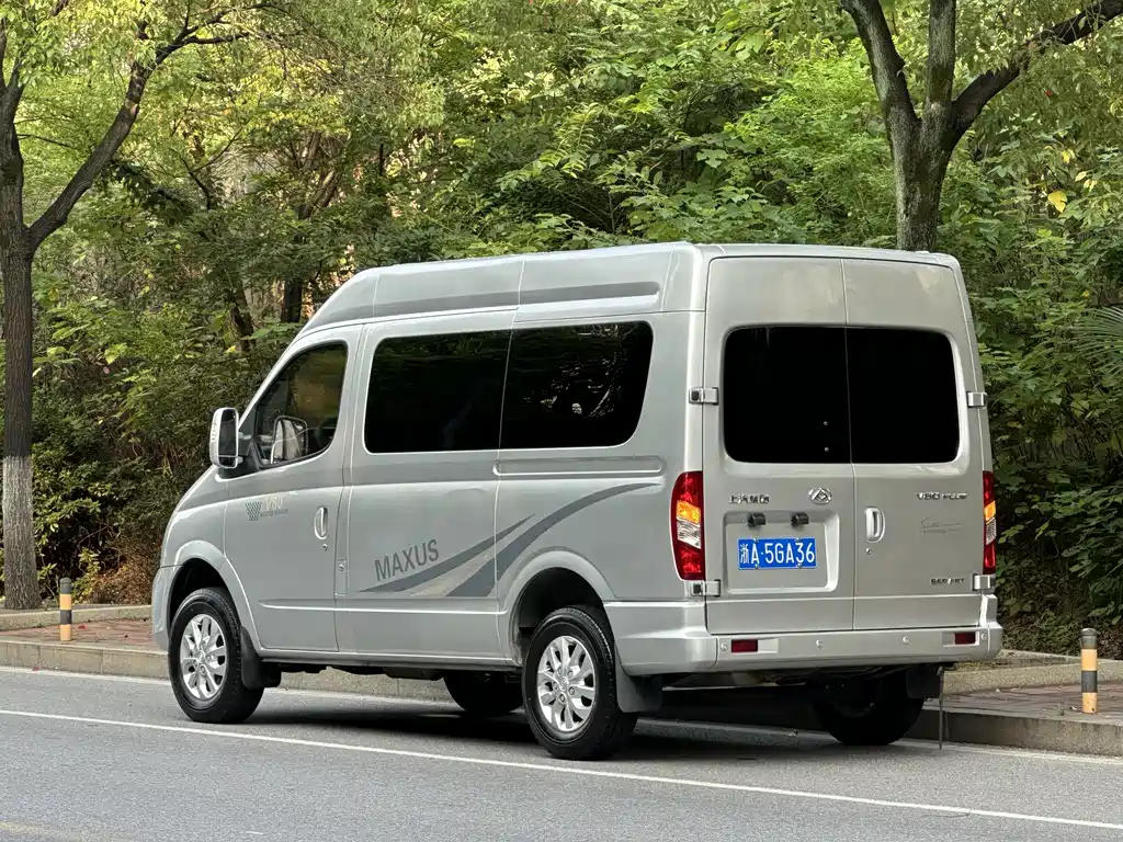 MAXUS V80 — миниатюра 3