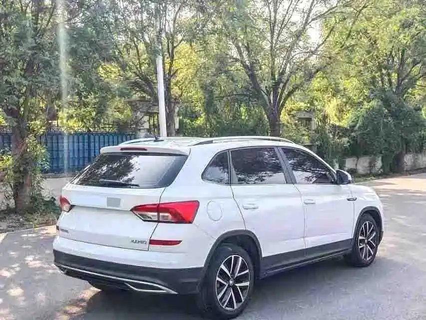 Skoda Kamiq — миниатюра 9