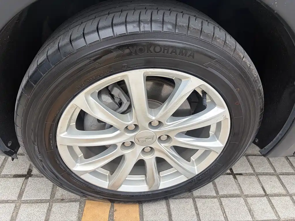 Cadillac XT4 2021 28T Luxury