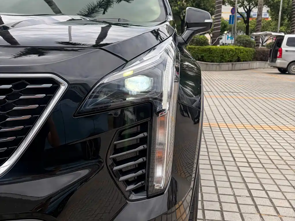 Cadillac XT4 2021 28T Luxury