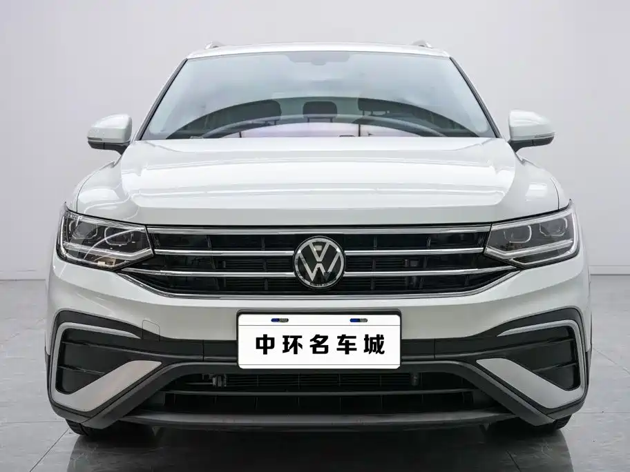 Volkswagen Tiguan L — миниатюра 4