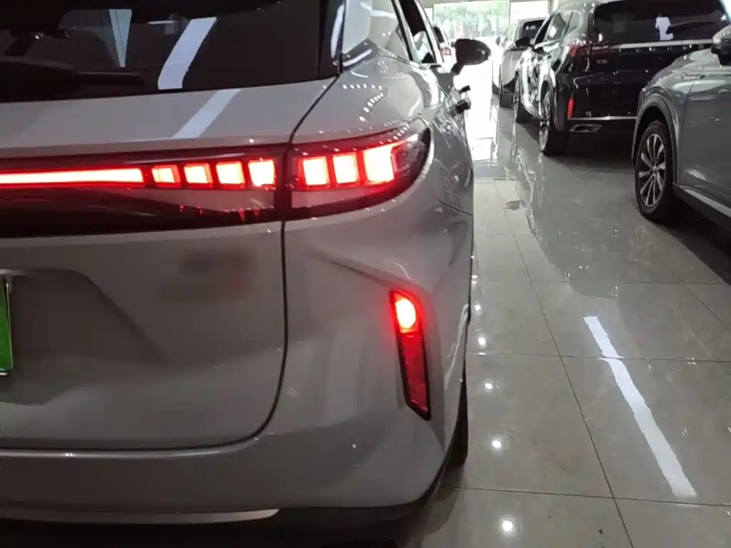 Exeed Yaoguang — миниатюра 8