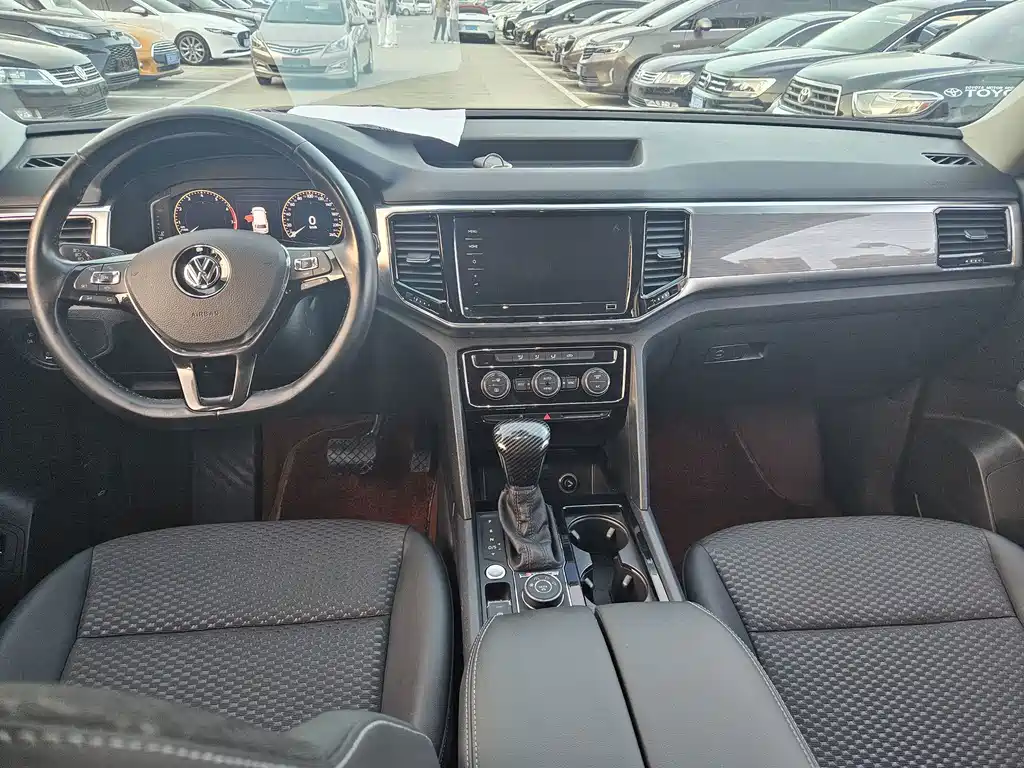 Volkswagen Teramont — миниатюра 9
