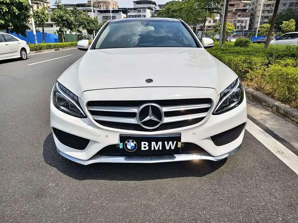Mercedes-Benz C-Class — миниатюра 2