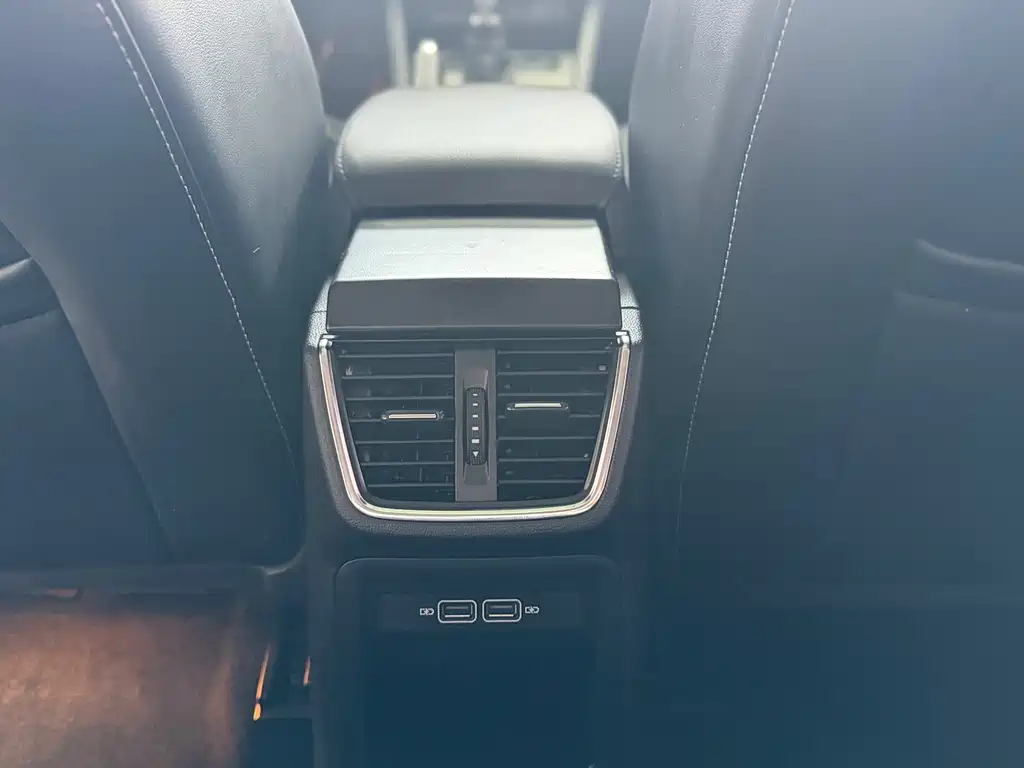 Skoda Octavia — миниатюра 9