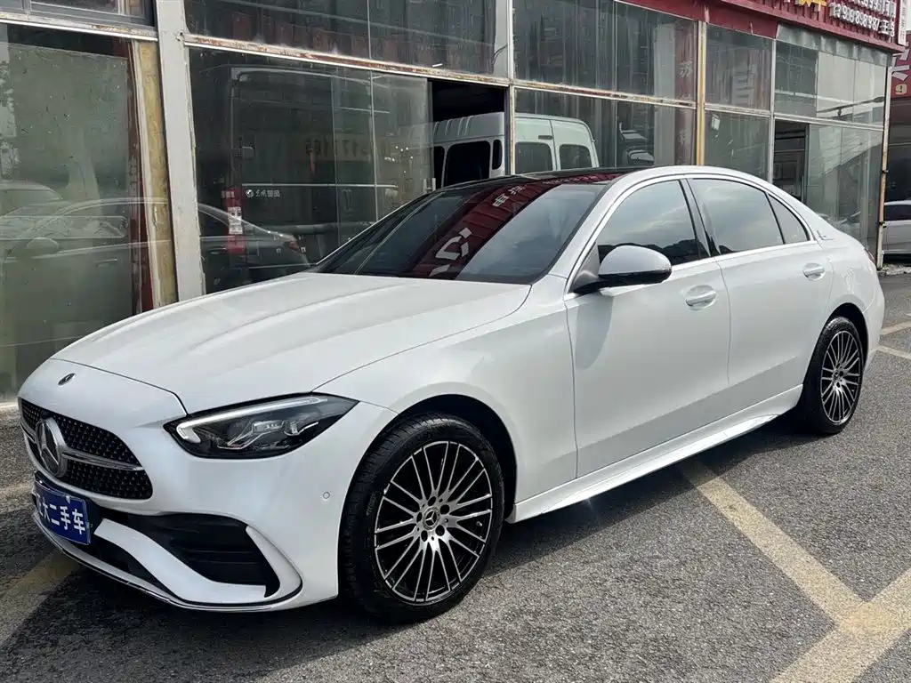 Mercedes-Benz C-Class 2023