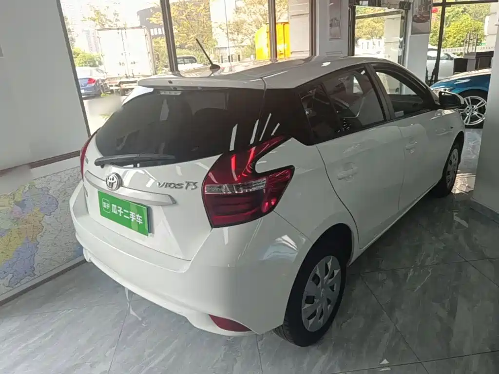 Toyota Vios FS — миниатюра 7