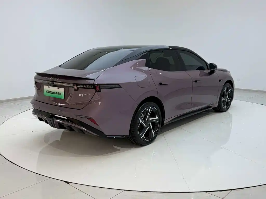Lynk & Co 07 EM-P — миниатюра 8