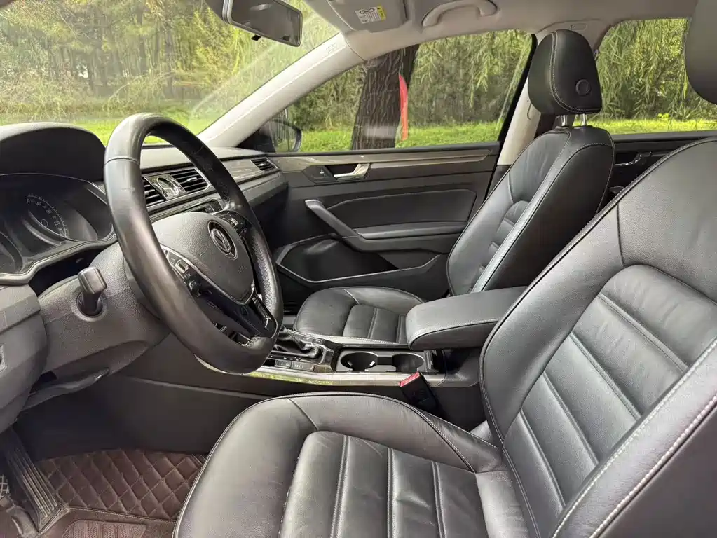 Volkswagen Passat — миниатюра 9