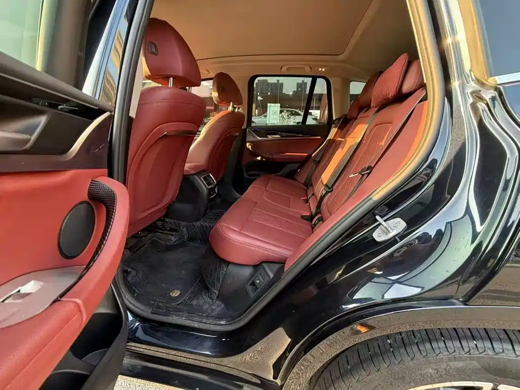 BMW X3 — миниатюра 4