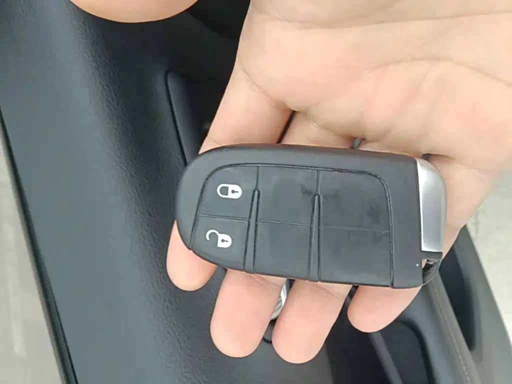 Jeep Compass — миниатюра 9