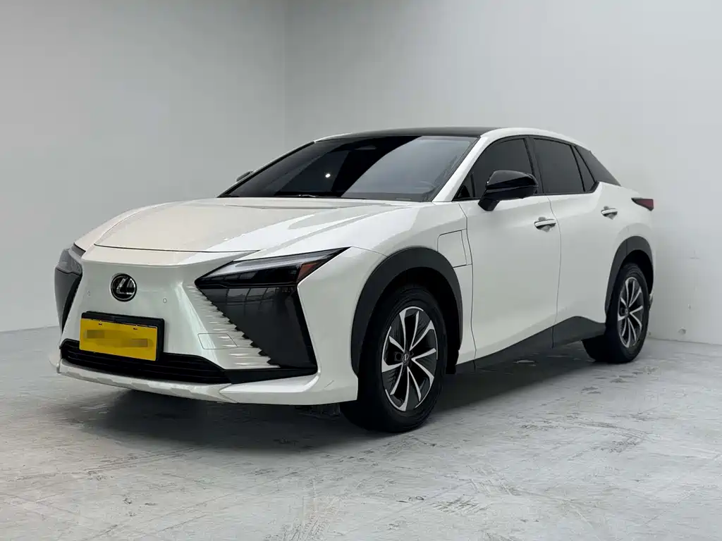 Lexus RZ 2023
