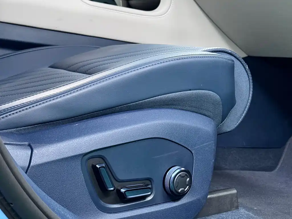 ZEEKR EXTREME KRYPTON 001