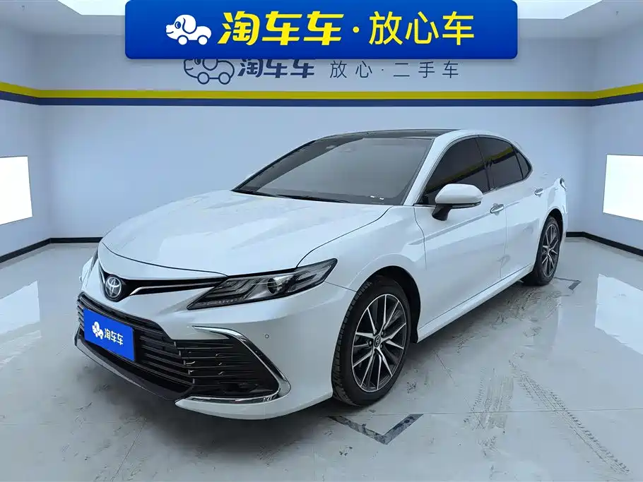 Toyota Camry 2022