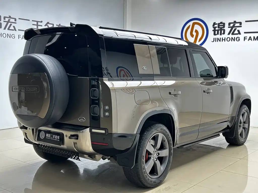 Land Rover Defender — миниатюра 21