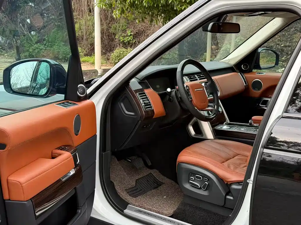 Land Rover Range Rover 2015 3.0 SC V6 Vogue SE Long Wheelbase