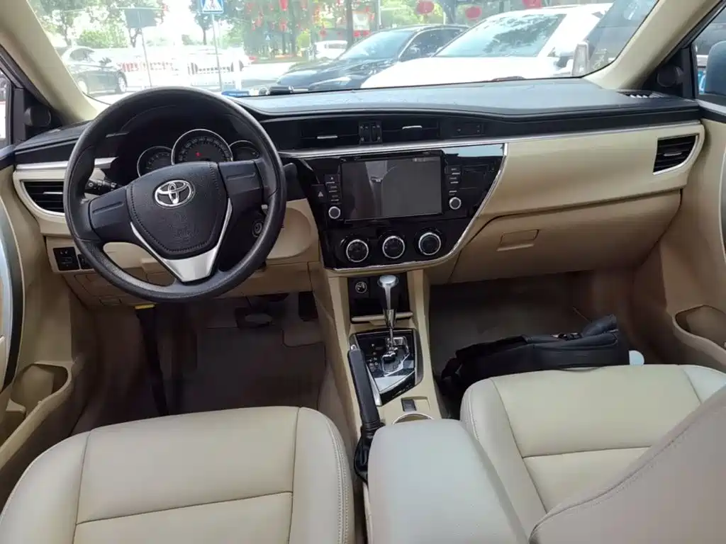 Toyota Corolla — миниатюра 10