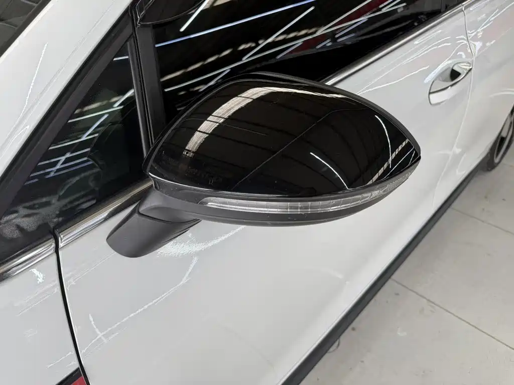 Volkswagen Golf GTI — миниатюра 6