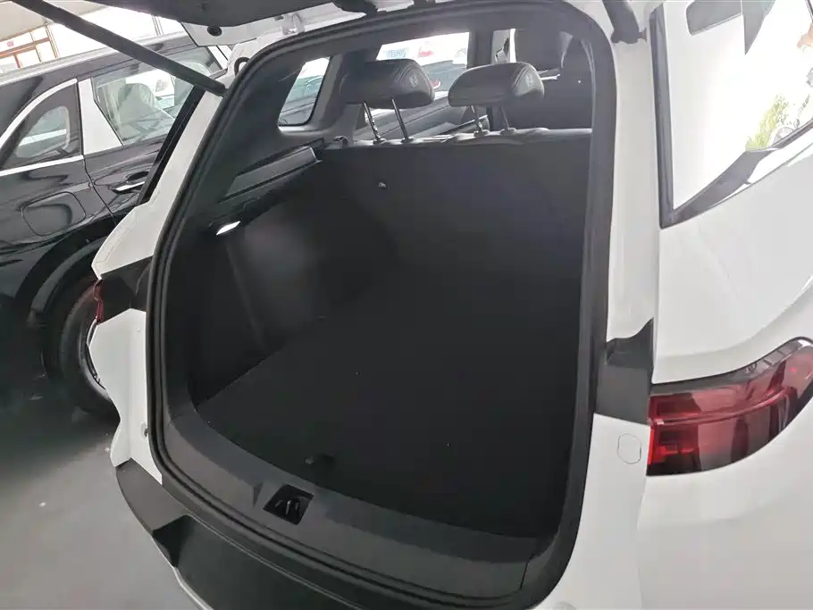 BYD Song Pro Pro 2026 DM-i 301KM