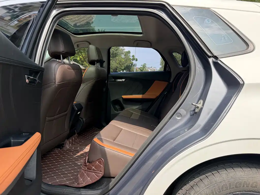 BYD e2 — миниатюра 5