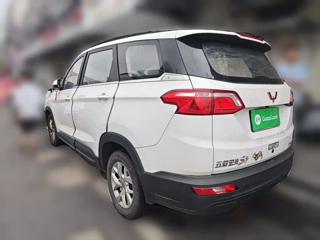 Wuling Hongguang S3 — миниатюра 25