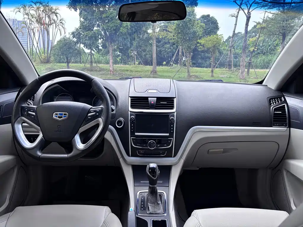 Geely Emgrand — миниатюра 15