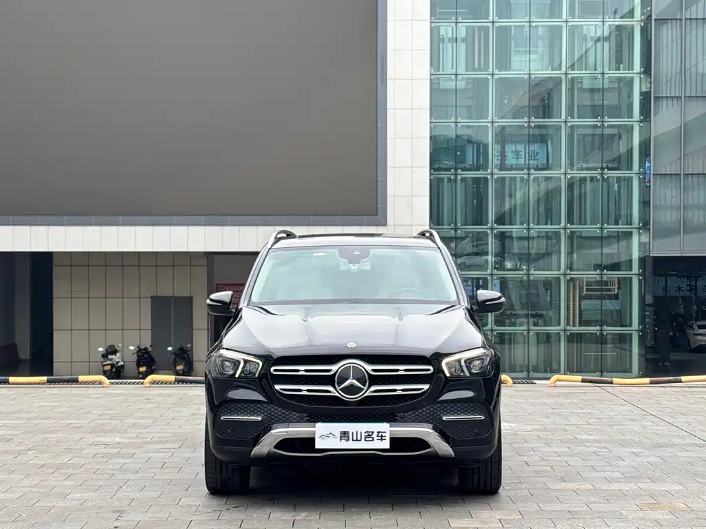 Mercedes-Benz GLE (Import) — миниатюра 2