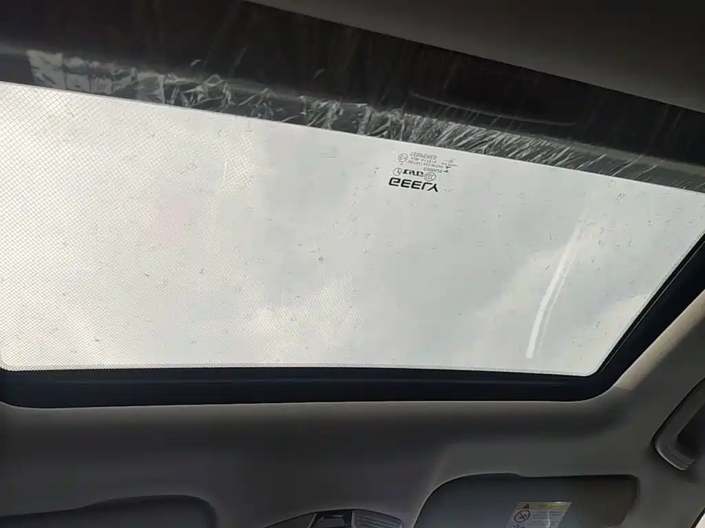 Geely Emgrand — миниатюра 18