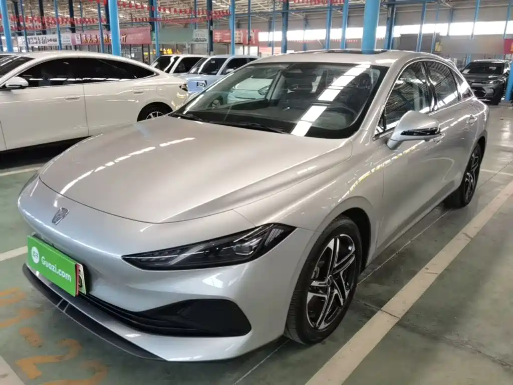 Roewe D7