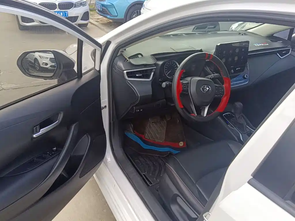 Toyota Corolla — миниатюра 18
