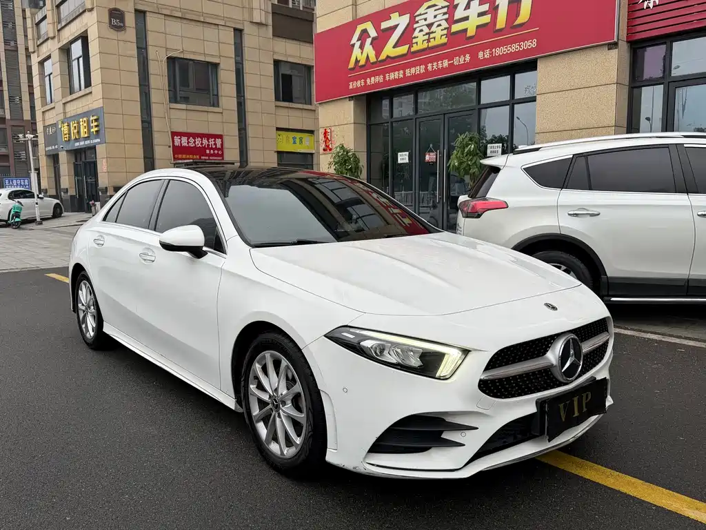 Mercedes-Benz A-Class — миниатюра 3