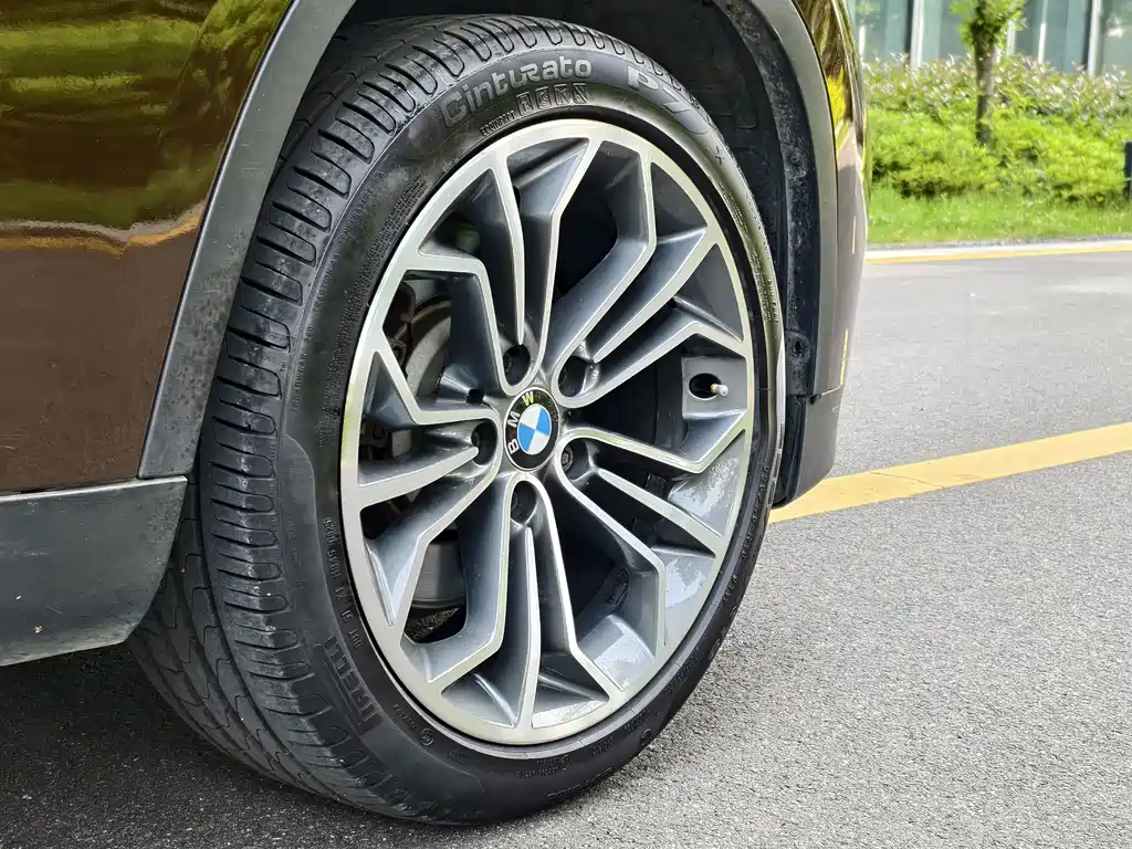 BMW X1 — миниатюра 15