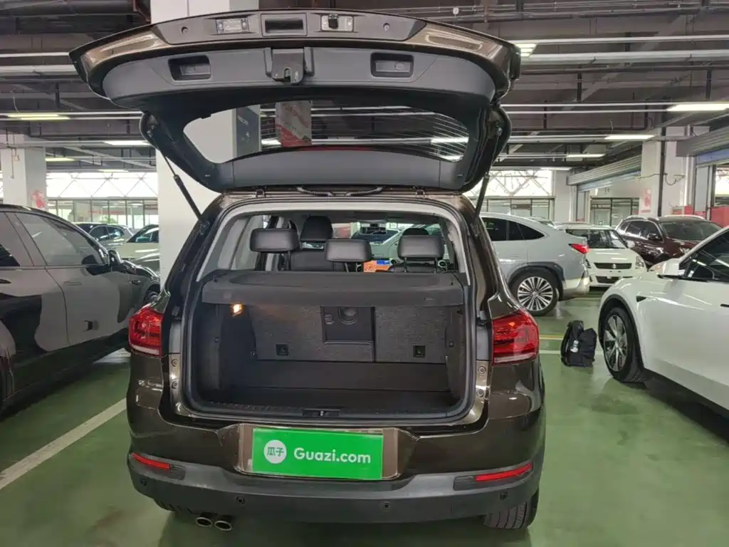 Volkswagen Tiguan — миниатюра 19