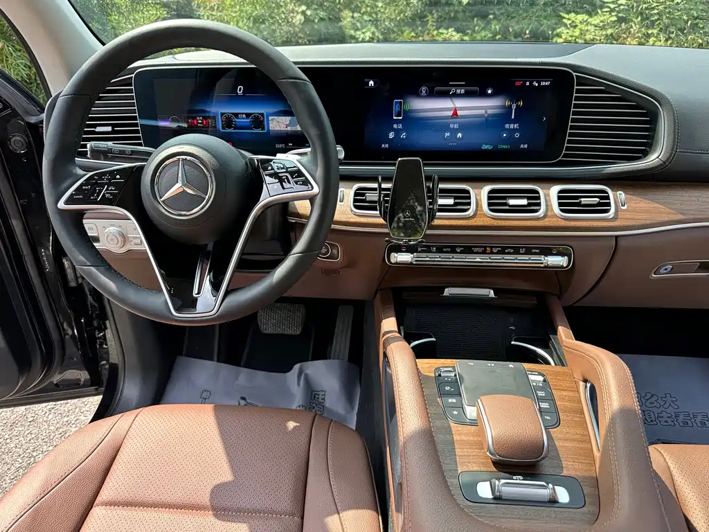 Mercedes-Benz GLE (Import) — миниатюра 9