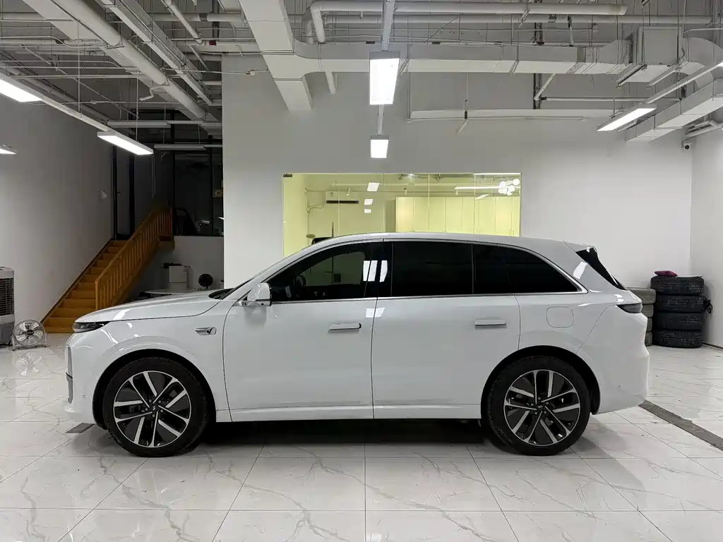 Li Auto Li L6 — миниатюра 3