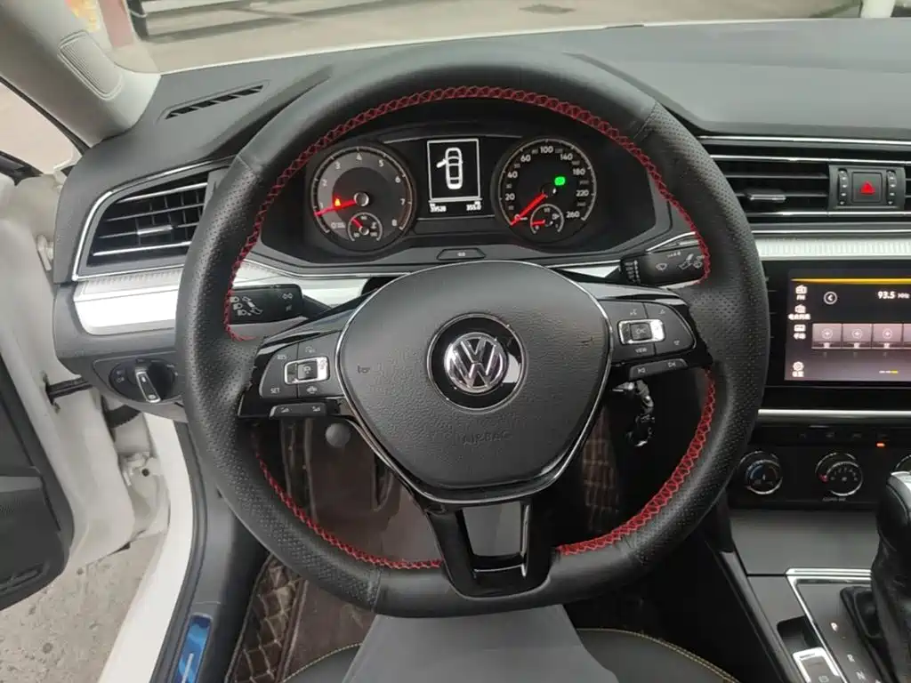 Volkswagen Lamando — миниатюра 11