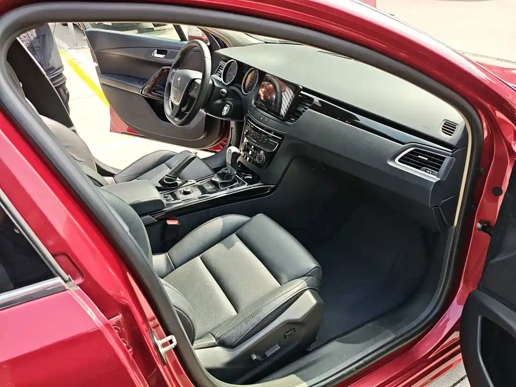 Peugeot 508 — миниатюра 12