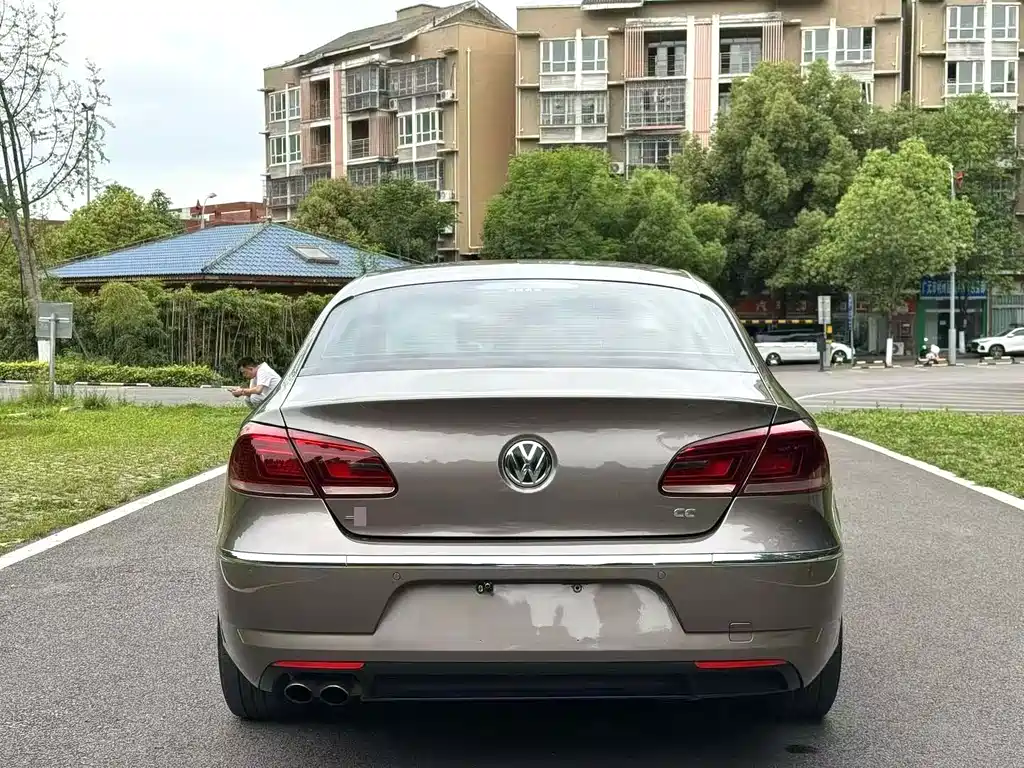 Volkswagen CC — миниатюра 8