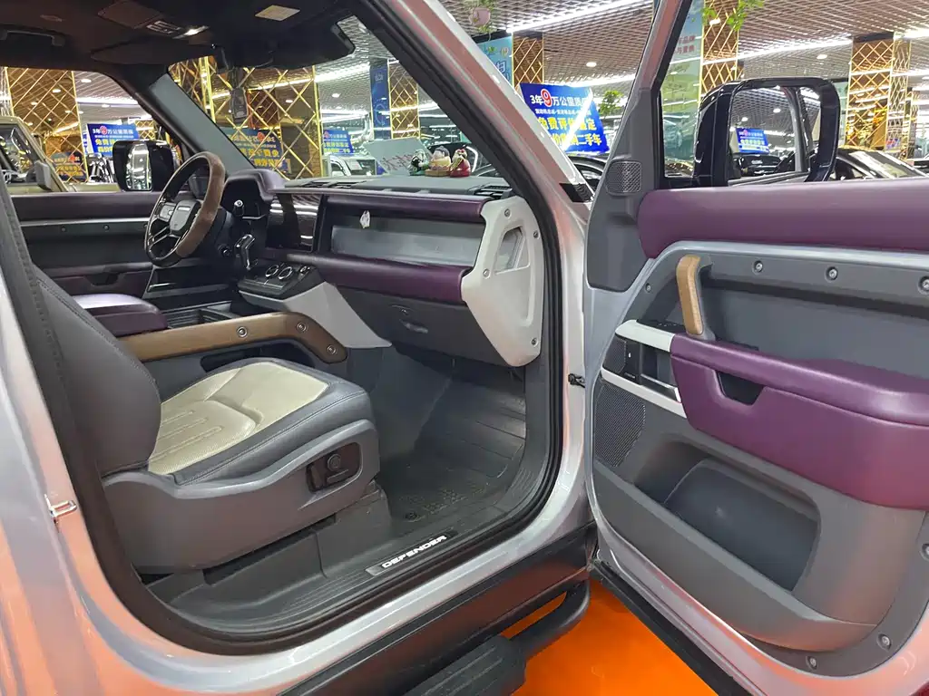 Land Rover Defender — миниатюра 23