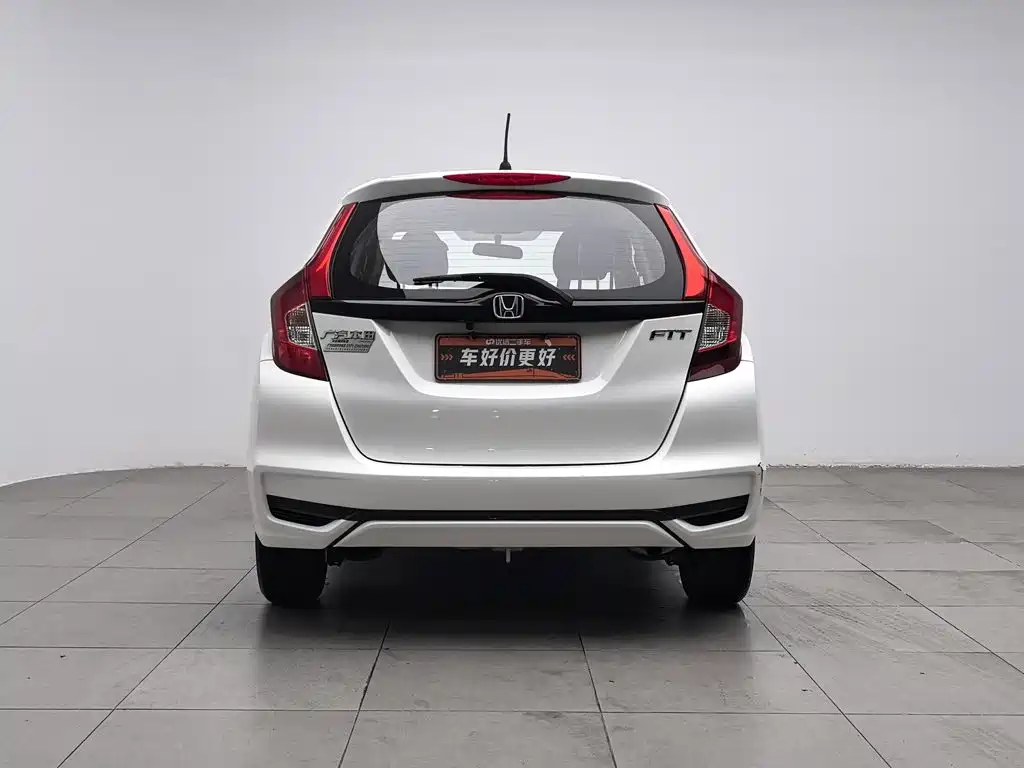 Honda Fit — миниатюра 4