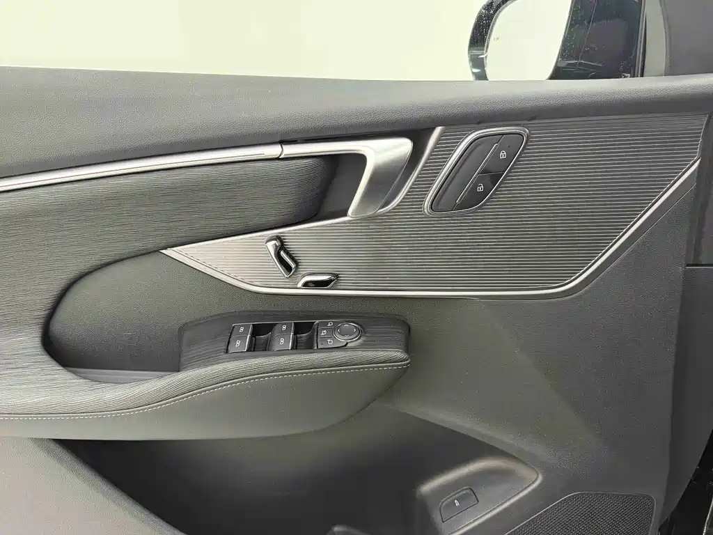 Buick LaCrosse — миниатюра 8