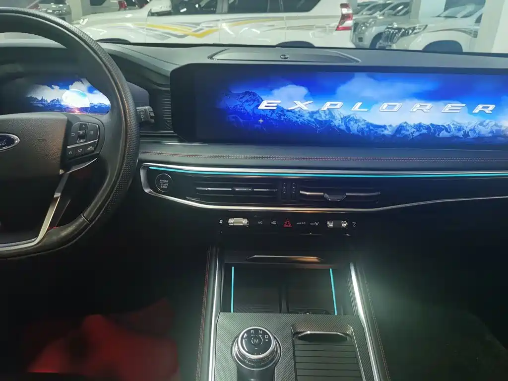 Ford Explorer — миниатюра 16