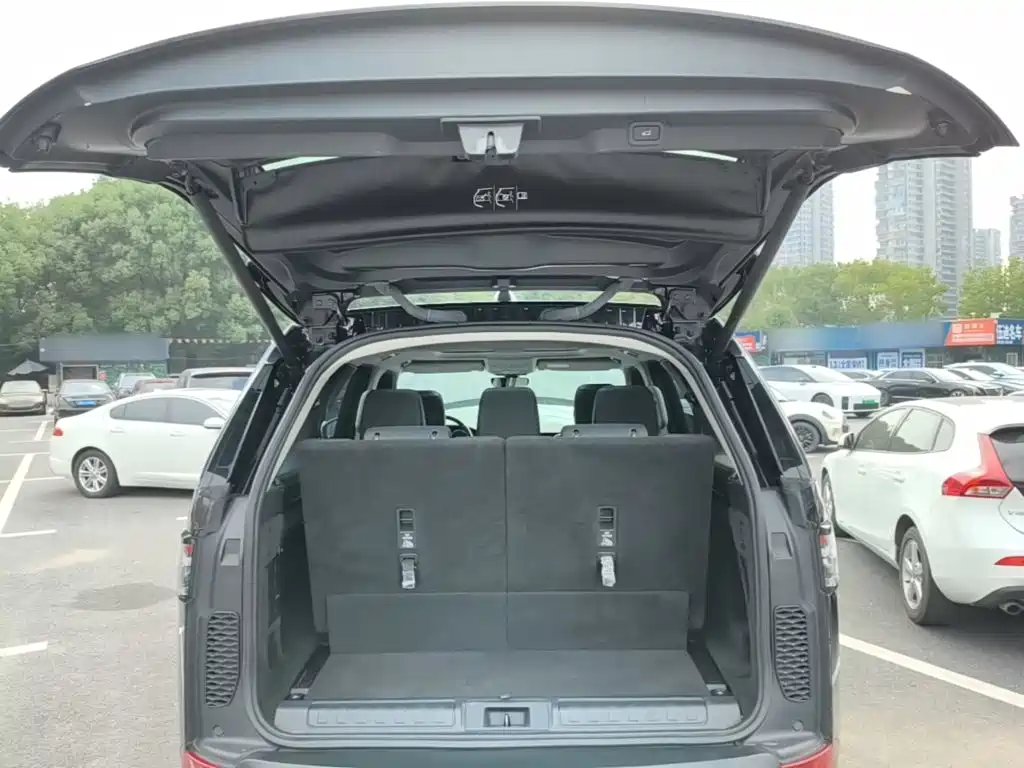 Land Rover Discovery — миниатюра 19