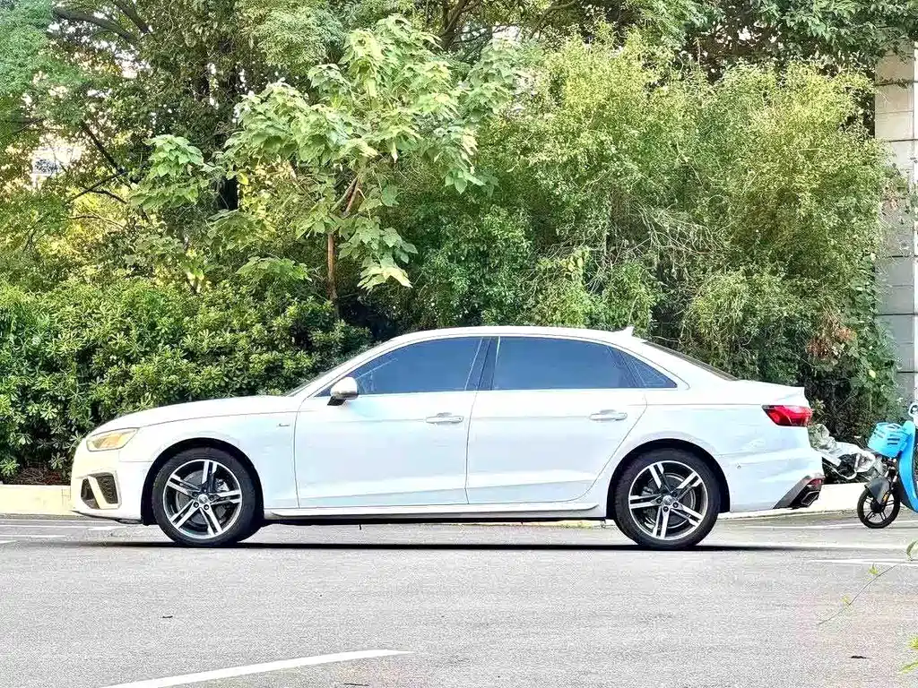 Audi A4L — миниатюра 7