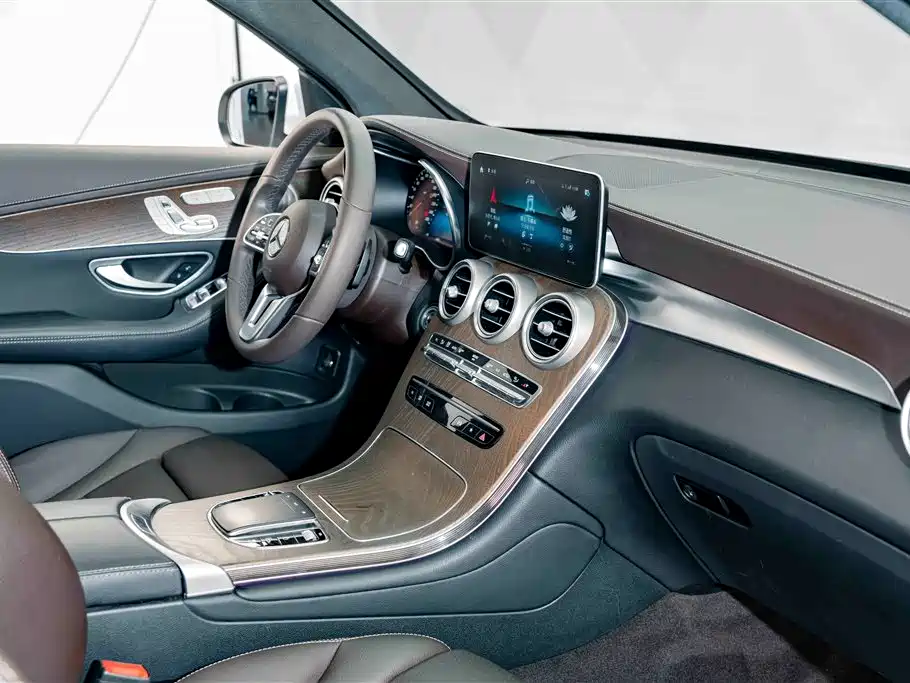 Mercedes-Benz GLC — миниатюра 17
