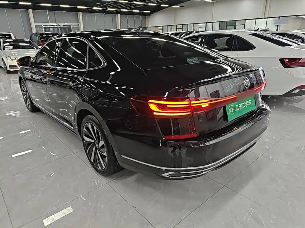 Volkswagen Passat — миниатюра 5